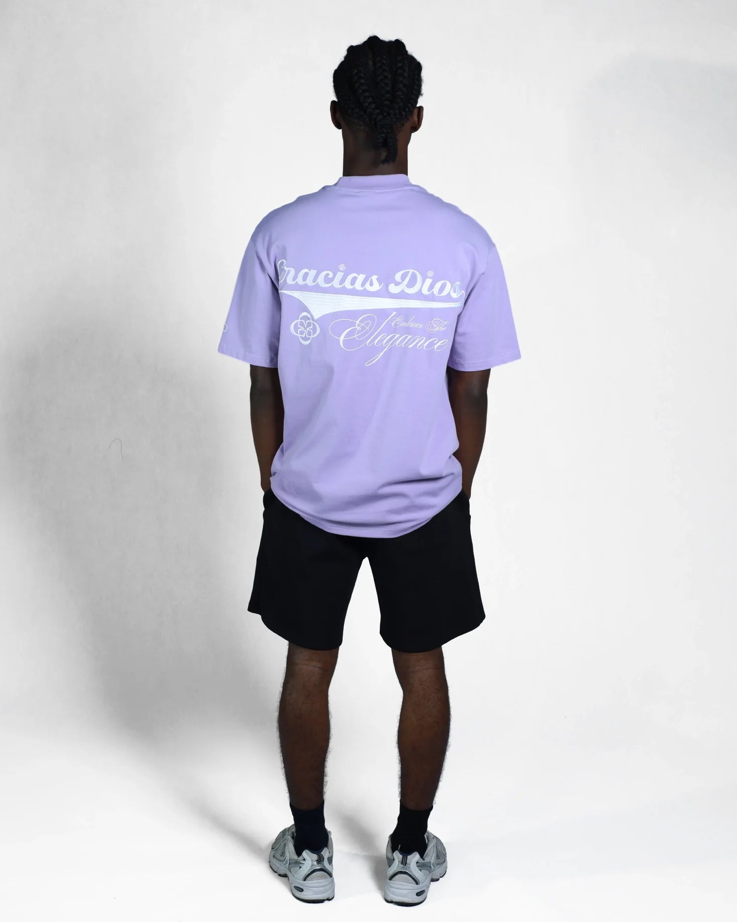 GD Essential Embrace The Elegance Oversized T-Shirt
