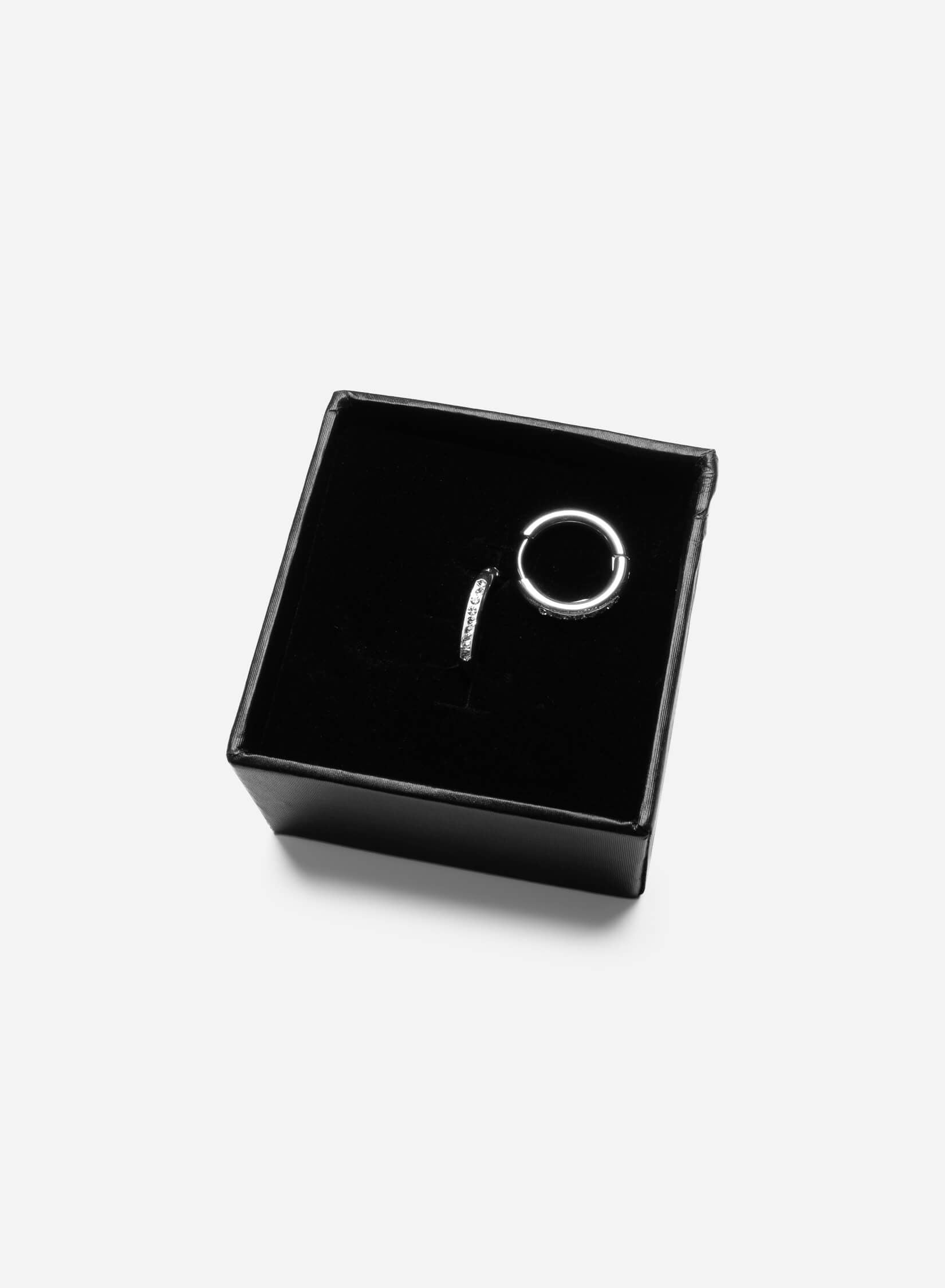 GD Simple Hoop Earrings