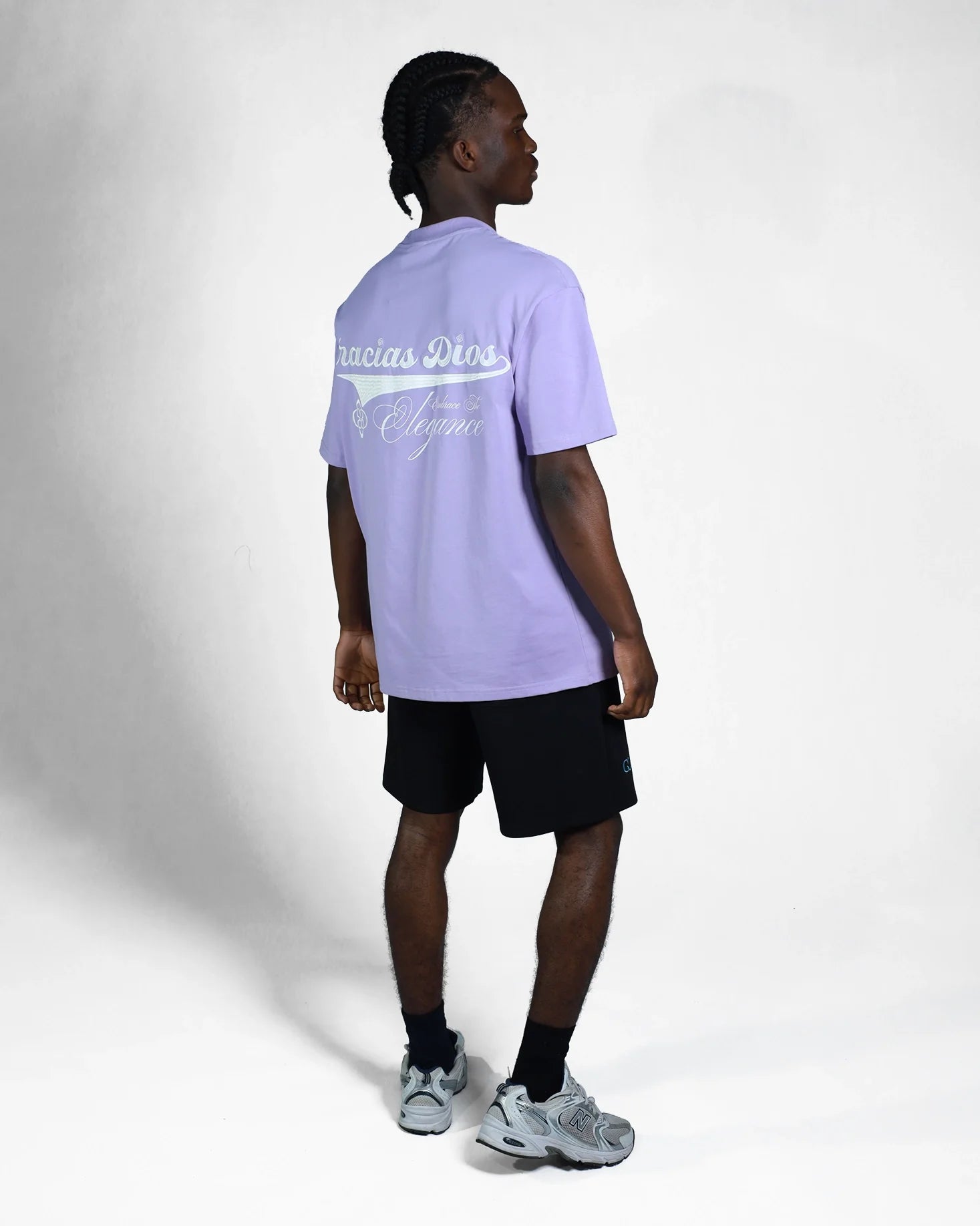 GD Essential Embrace The Elegance Oversized T-Shirt