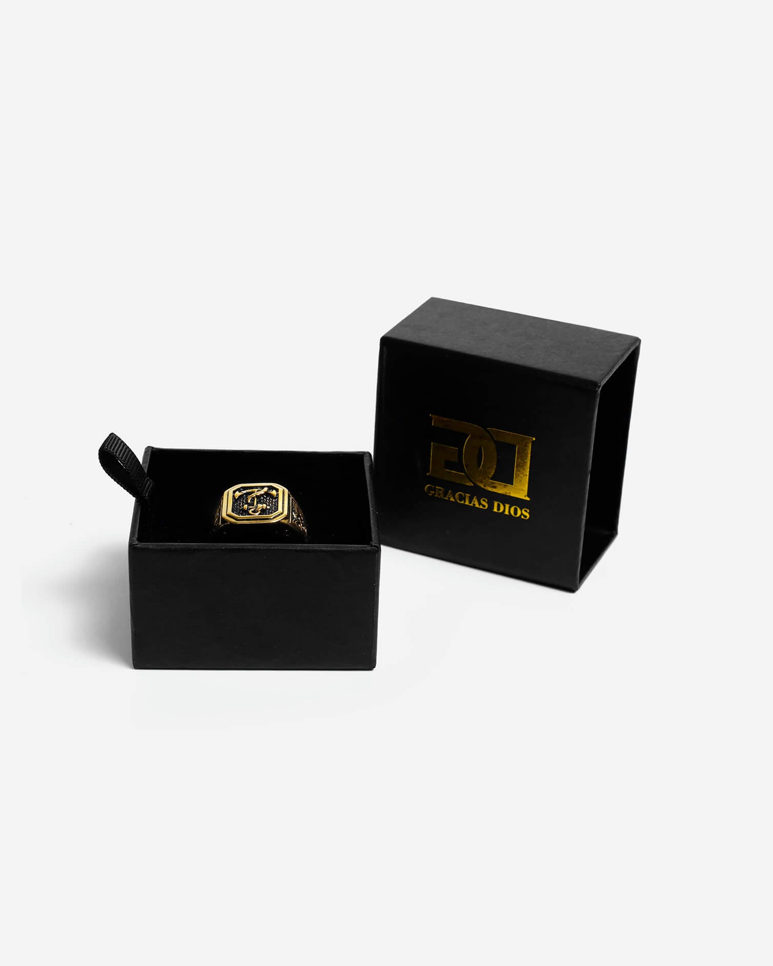 GD Vintage Gold Anchor Ring Gold Plated
