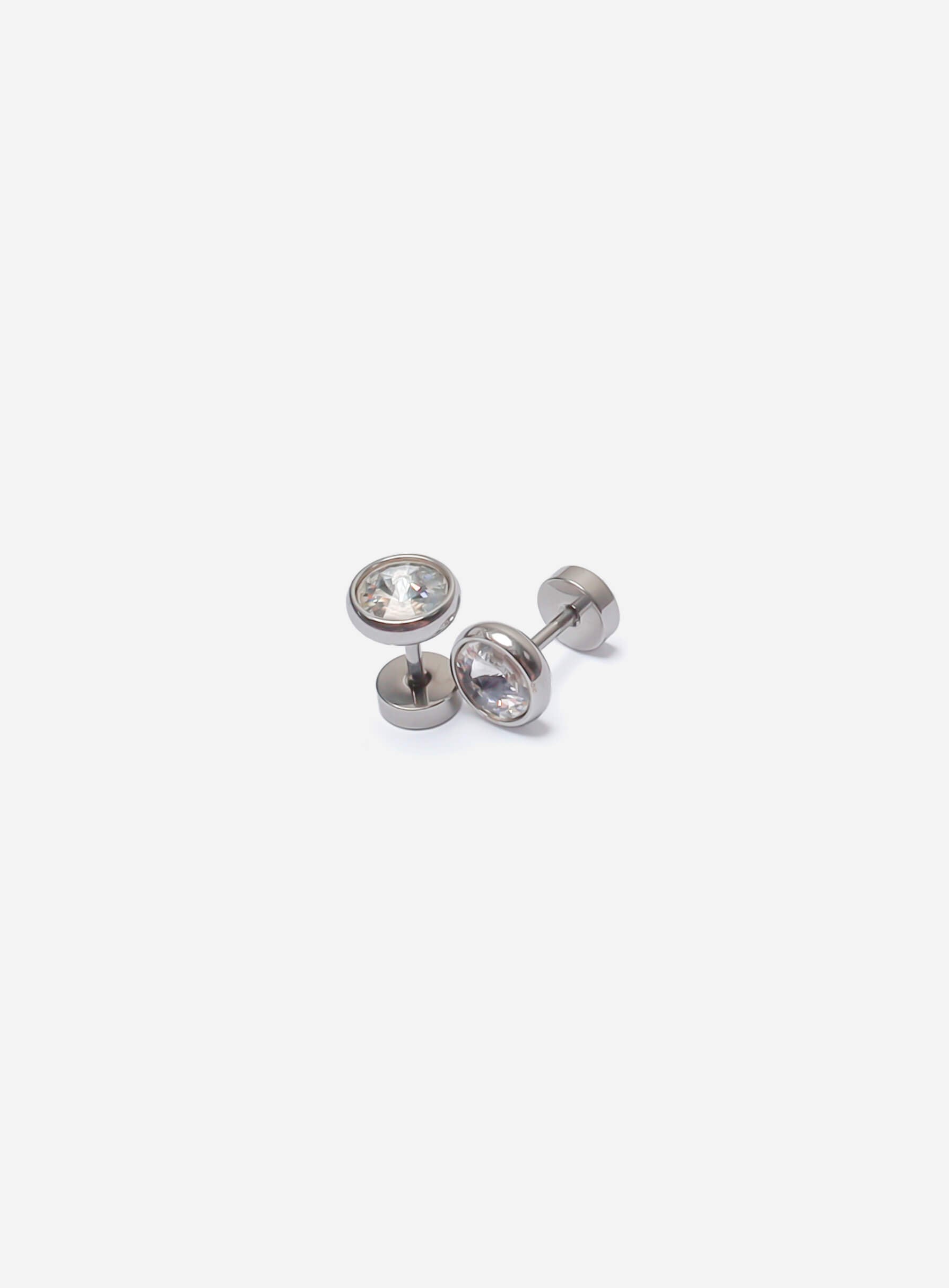 Round Zirconia Stud earrings