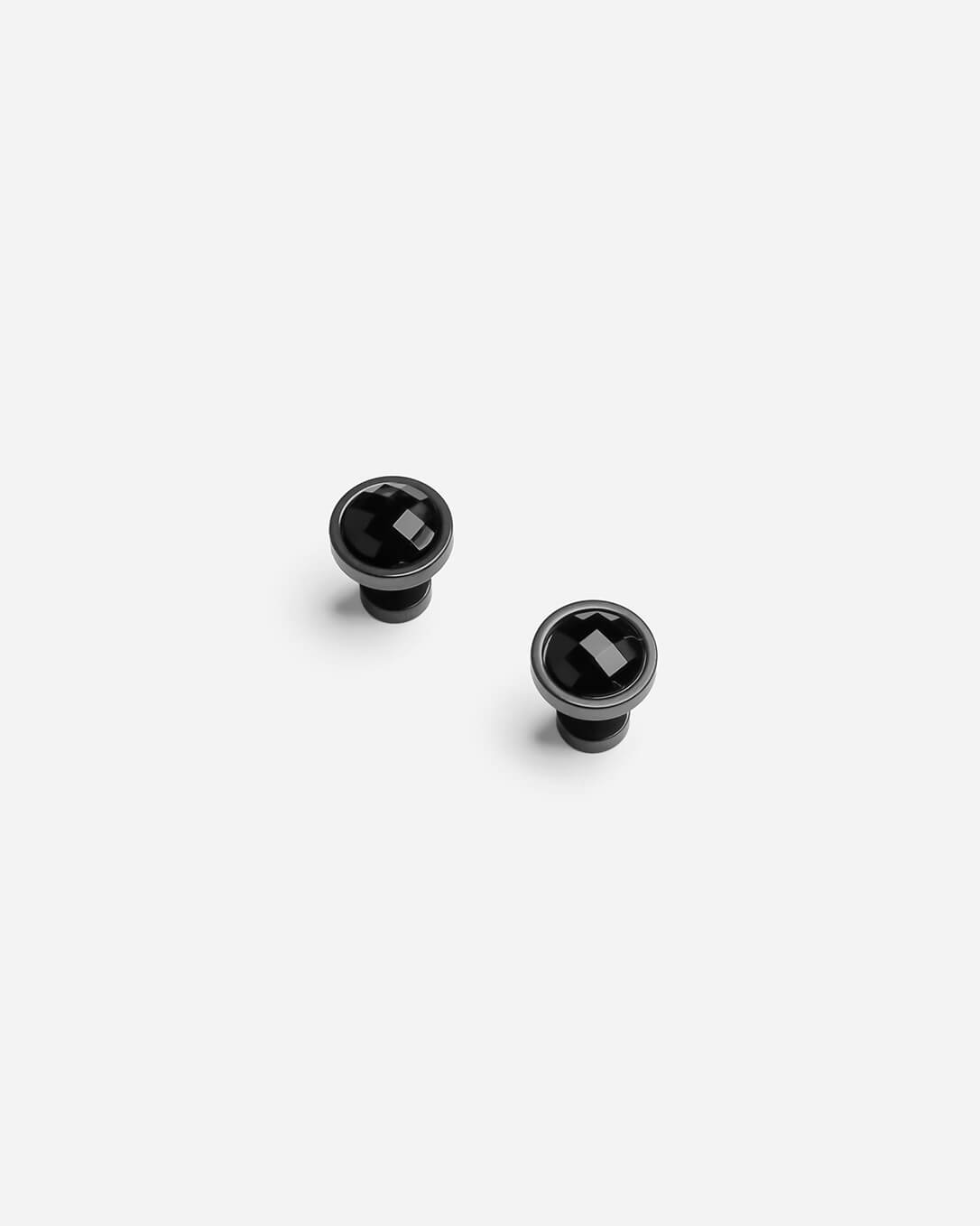 Black Round Stud Earrings 10mm