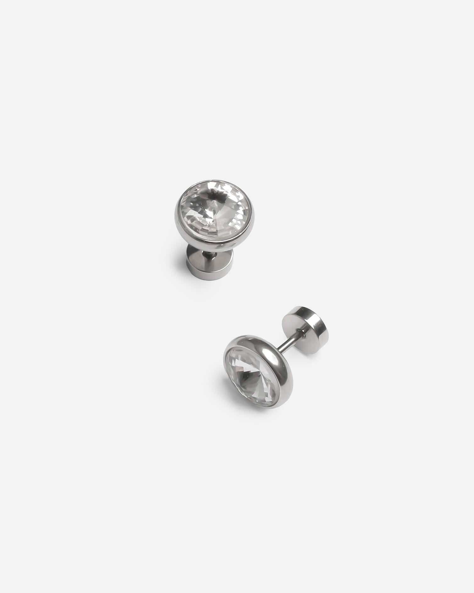 Round Zirconia Stud Earrings Silver Plated