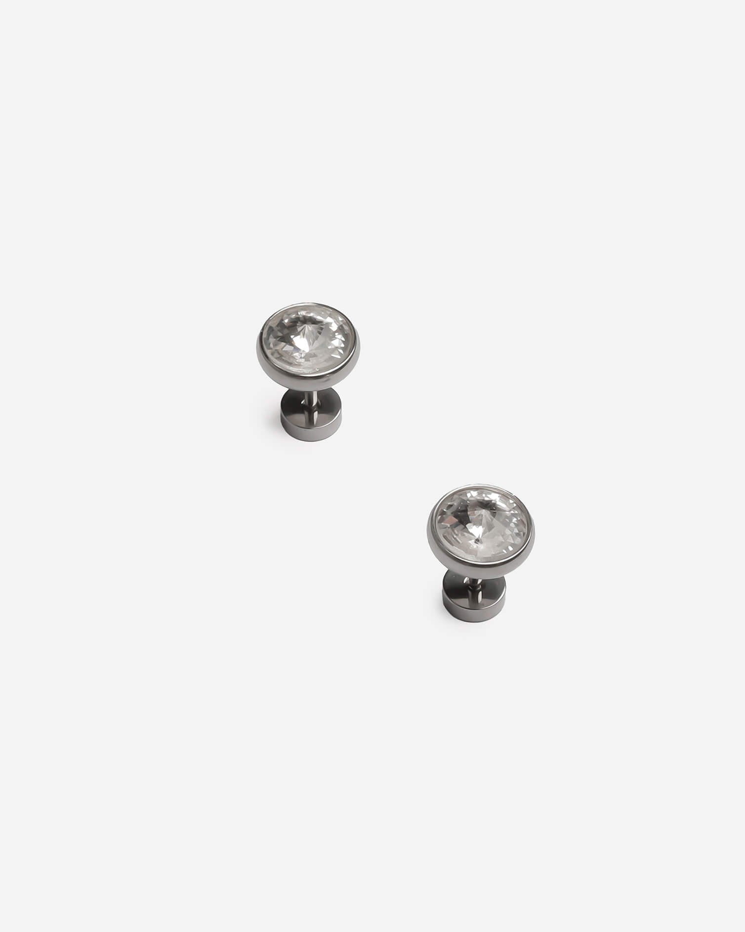 Round Zirconia Stud Earrings Silver Plated