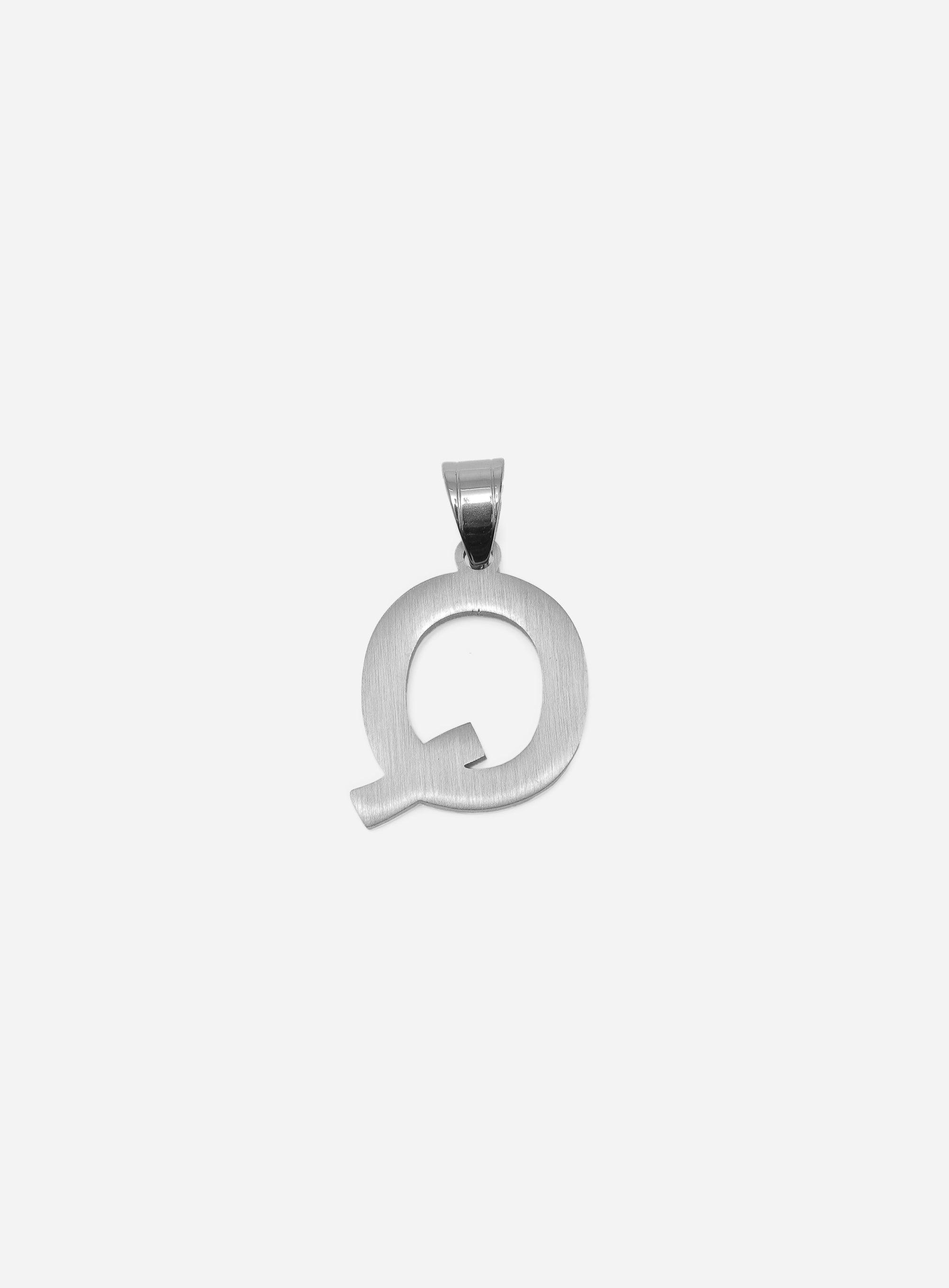 Gracias Dios Diamond Silver Letter Q Pendant - Challenger Streetwear