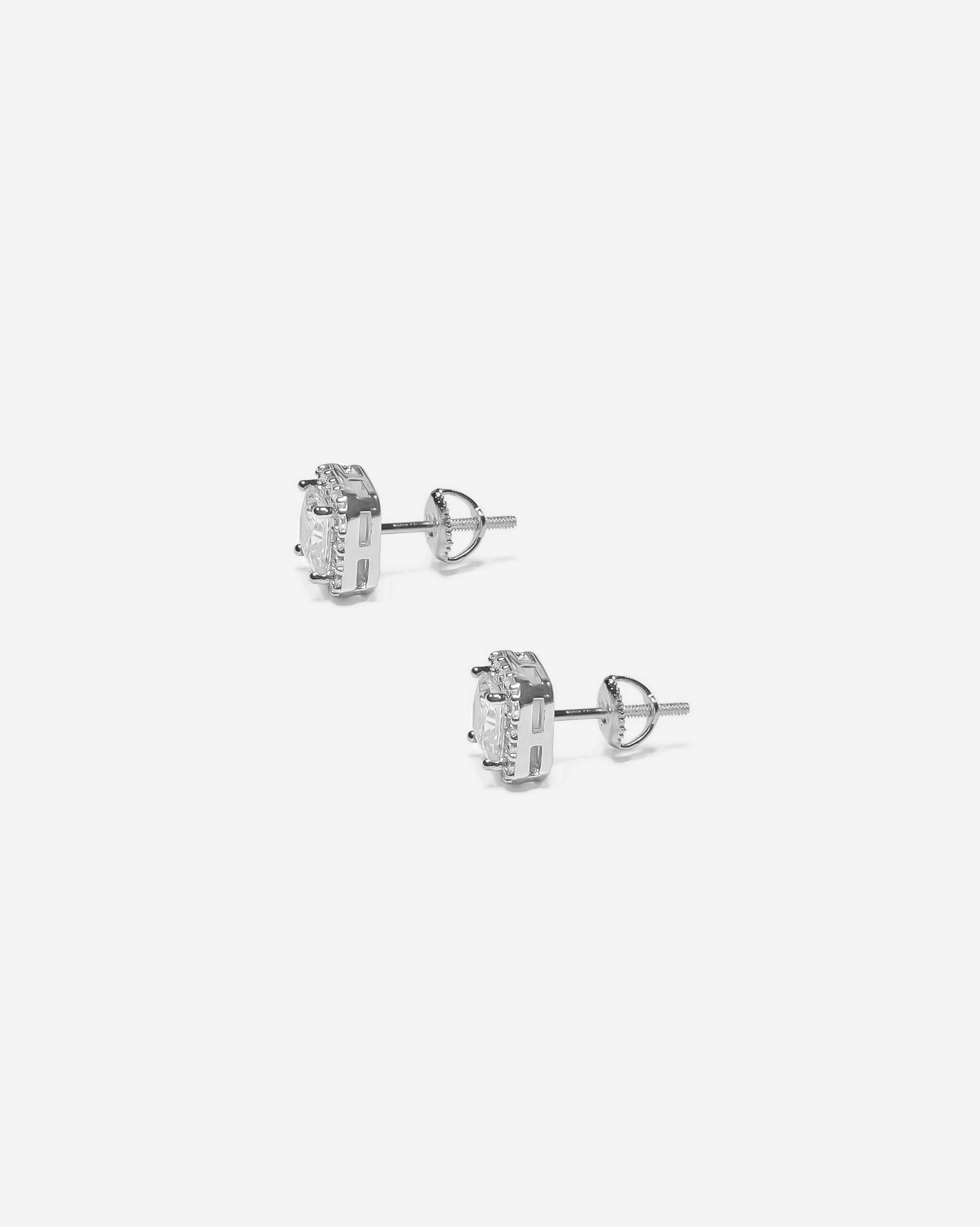 Pure Radiance Ultra 925 Silver Stud Earring