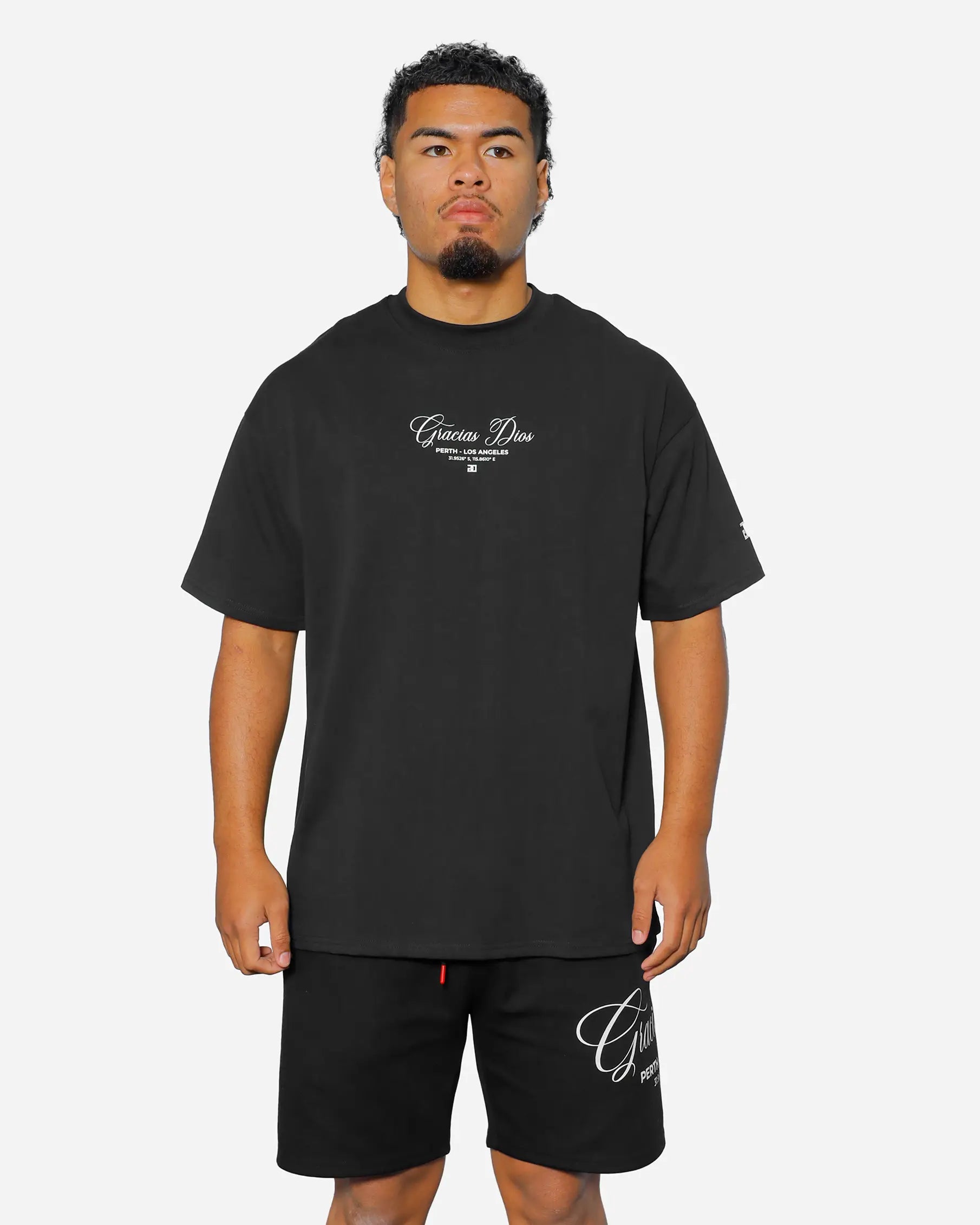 GD Essential Signature Oversized T-Shirt