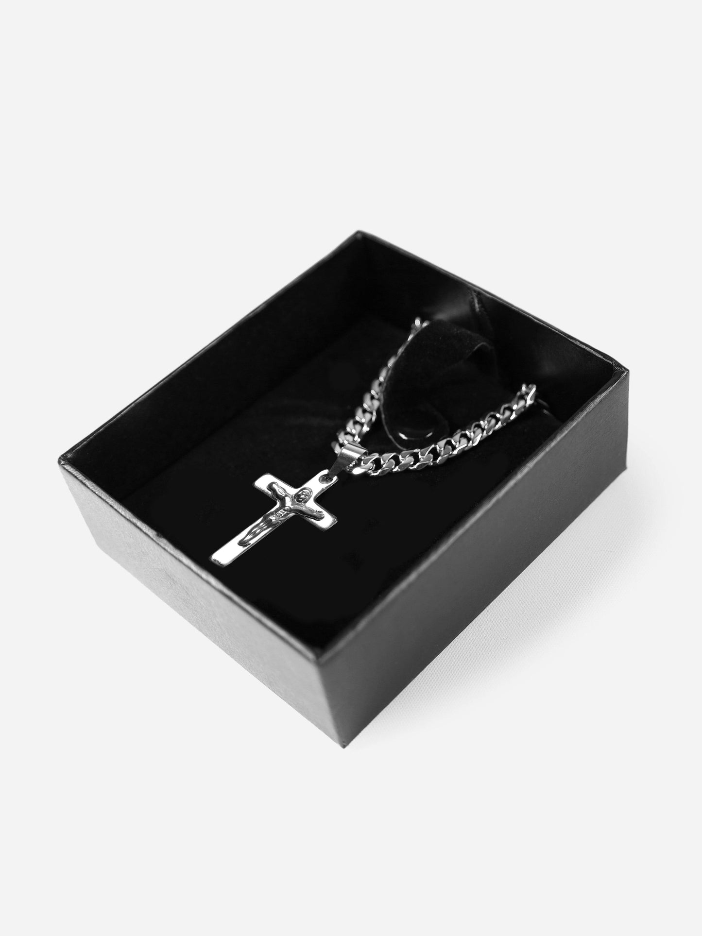 Gracias Dios Classic Mini Cross Pendant - Challenger Streetwear