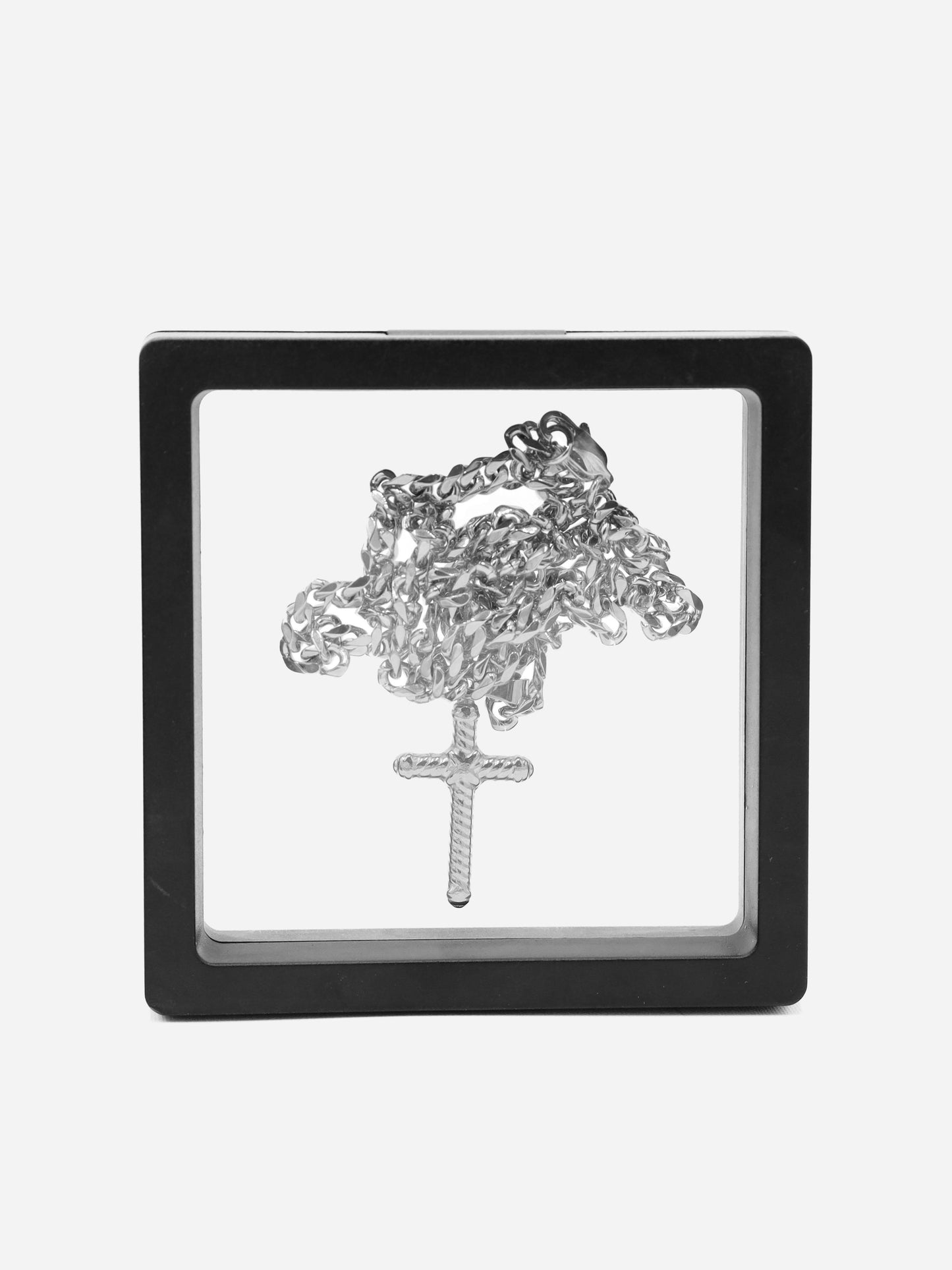 Gracias Dios Religious Cross Pendant - Challenger Streetwear