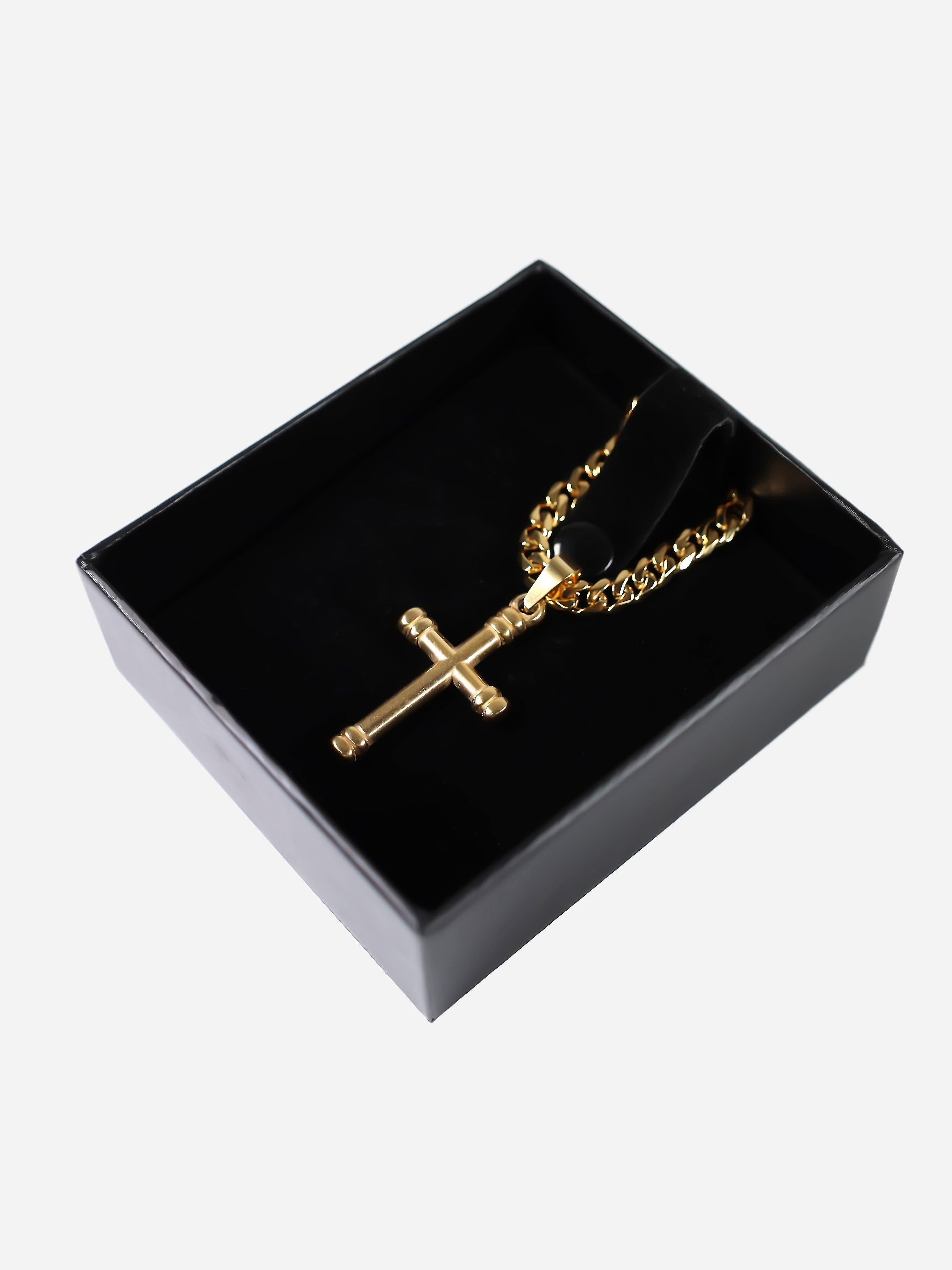 Gracias Dios Religious Cross Pendant - Challenger Streetwear